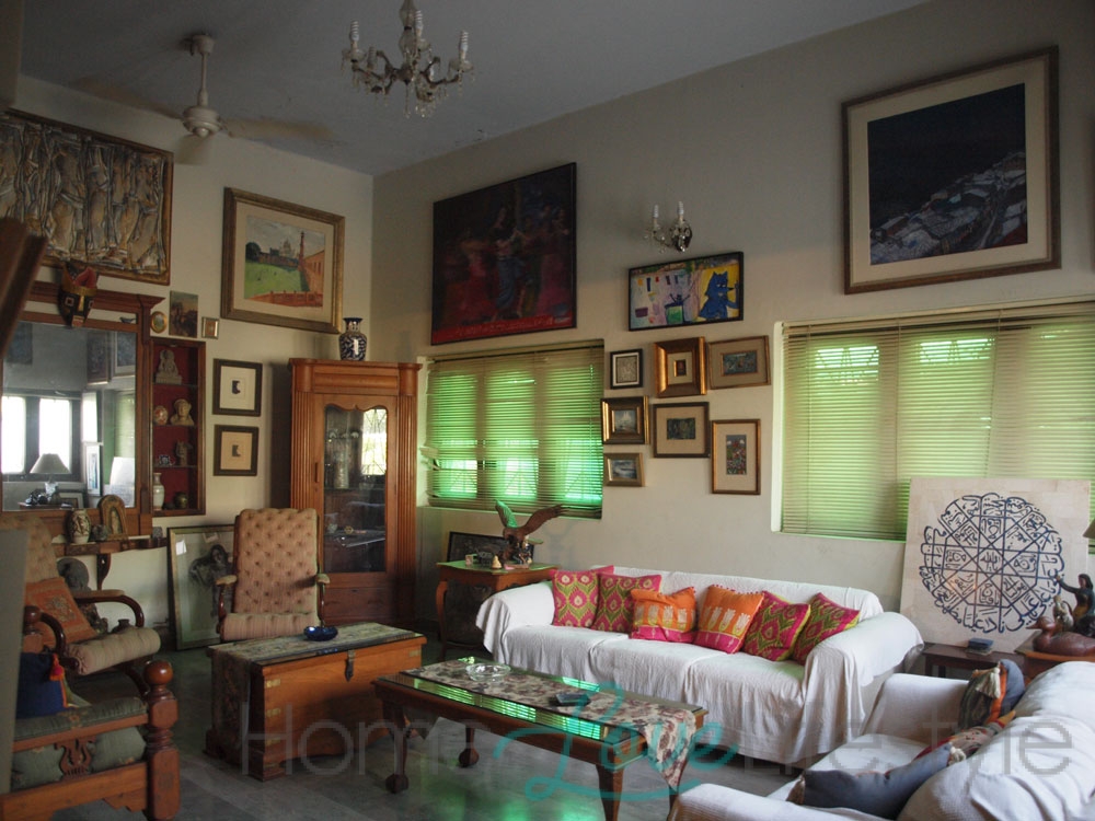 Bohemian and Eclectic Artist and Actor's Home