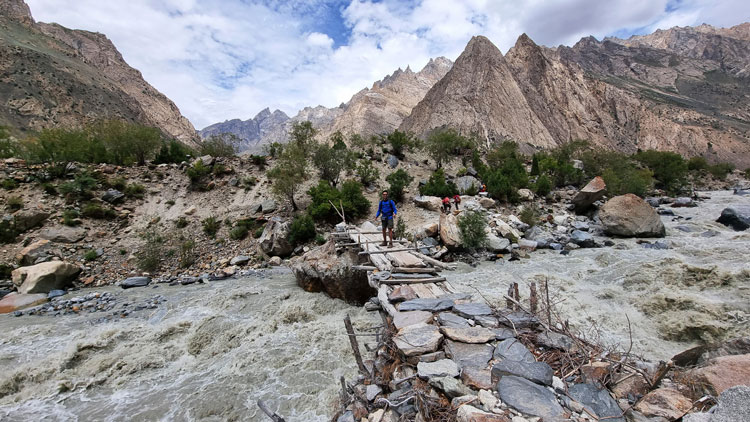 mountains of Pakistan